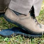 Wanderschuh, bei dem sich die Sohle ablöst