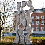 Kustwerk vor Z-Bau in Nürnberg