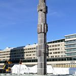 Das Kunstwerk Kristallvertikutit in Stockholm