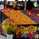 Ganz viele Pfifferlinge gibt es auf dem Markt