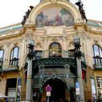 Prag: Jugendstilhaus neben dem Pulverturm